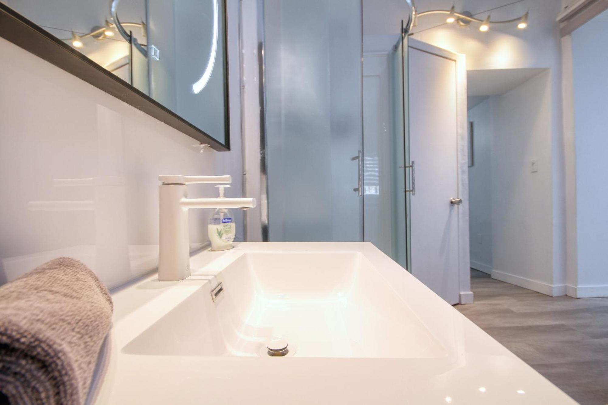 Quebec Grand Appartement By Hebergements Dcl Exterior foto